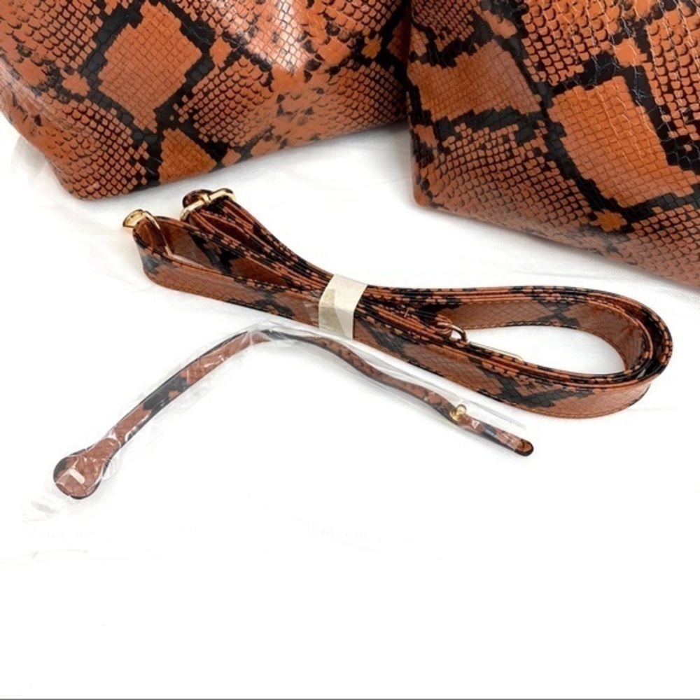 Python Snake Skin 2-in-1 Shoulder Bag - Picture 11 of 11